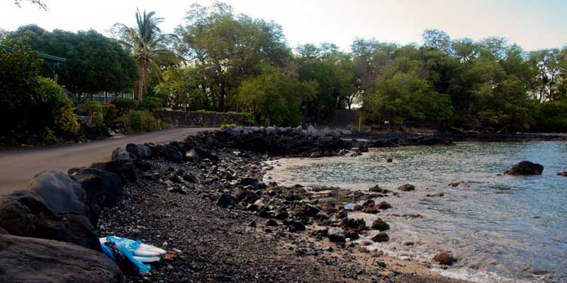 Ahihi Cove rocky shoreline