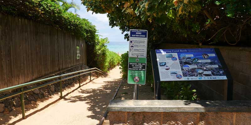 Keawakapu Beach middle entrance