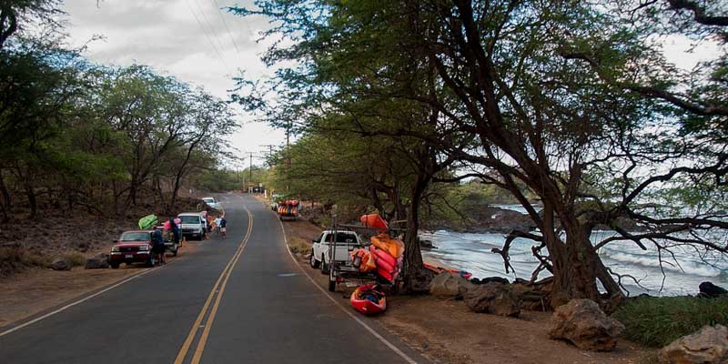 Makena Road south of landing